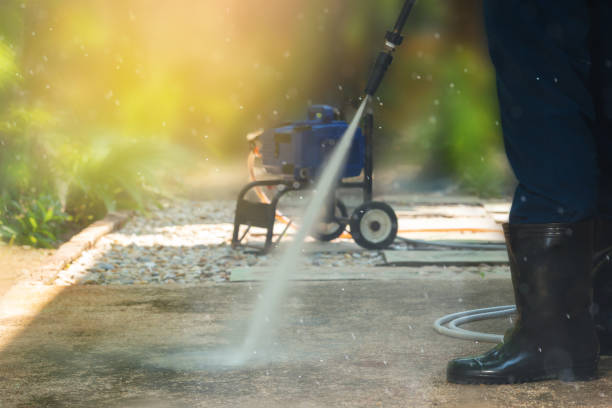 Best Gutter Cleaning  in Piney Mountain, VA